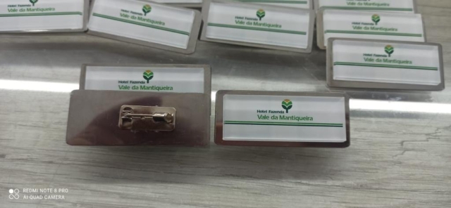 Crachas da DCM Promo